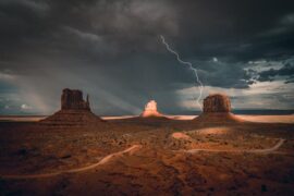 李商隐《瑶池》全文及鉴赏