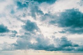 王维《过香积寺》全文及鉴赏