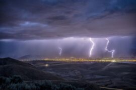 王勃《送杜少府之任蜀州》全文及鉴赏