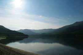 我们可以一次一次去撞南墙，但我们不能一个一个失去理想