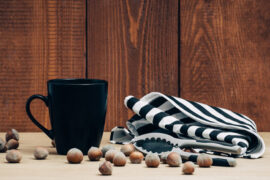 哀求的同义词有哪些？