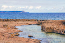 丧尽天良是贬义词吗？