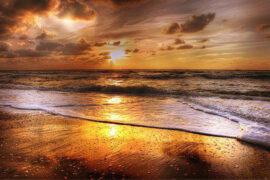 气贯长虹是褒义词吗？