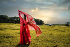 柳永《斗百花·满搦宫腰纤细》全文及鉴赏