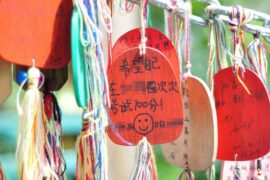 为中考加油的暖心句子（激励初三学子努力拼搏）