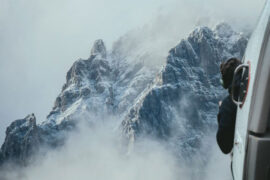 英勇的近义词有哪些？