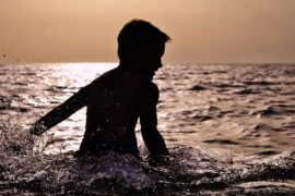 鼓励孩子们努力上进的句子