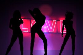 放纵的意思及造句，反义词有哪些