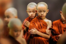 善不由外来兮，名不可以虚作