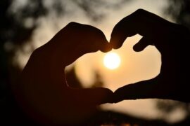 看一眼就想拿来发说说的句子