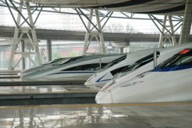 黄安《坐着高铁去台北》歌词及评论赏析