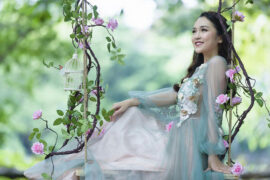 任素汐《我要你》歌词评论及赏析