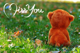 王梓安《窃笑》歌词及评论赏析