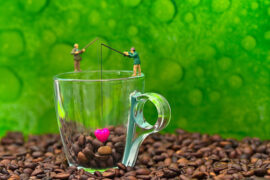 刘德华成名曲《忘情水》歌词及评论赏析