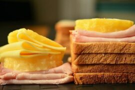 Bell玲惠《布鲁吐司》歌词表达评论及赏析