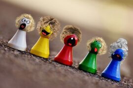 描写神态的四字词语和成语