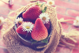 杨丞琳《匿名的好友》歌词表达及评论赏析