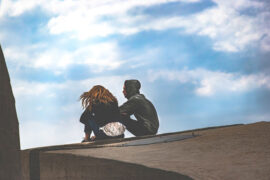 余佳运《和你》歌词及评论赏析