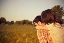 无一爱字却句句深情的（30个经典句子）