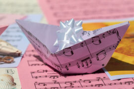 王菲《我愿意》歌词及评论赏析