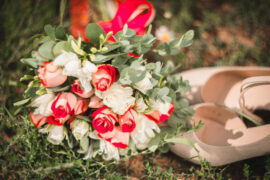 周晓鸥《还记得那天》歌词表达及评论赏析