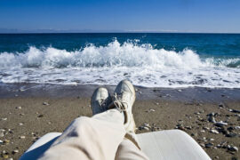 校长《带你去旅行》歌词及评论赏析