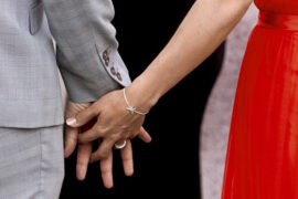 邓紫棋《爱如意》歌词及评论赏析