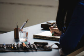 集思广益是褒义词吗？