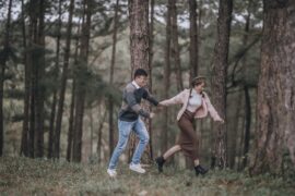 白举纲《不会结束的捉迷藏》歌词表达及评论赏析