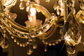 萧敬腾《王子的新衣》歌词及评论赏析