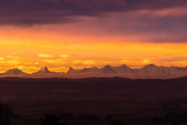 李常超《归远》（当年万里觅封侯主题曲）歌词表达及评论赏析