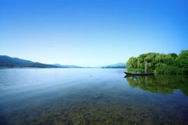 李白《渡荆门送别》全文及鉴赏