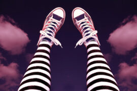 李宇春《周末愉快》歌词表达及评论赏析