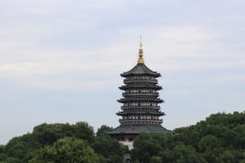 苏轼《屈原塔》全文及鉴赏