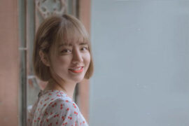 烟(许佳豪)《少年 女孩》歌词表达及评论赏析