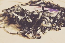 赵雷《八十年代的歌》歌词及评论赏析