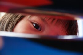 当人类被剥夺了反思与沉痛的思考后，他们所剩无几