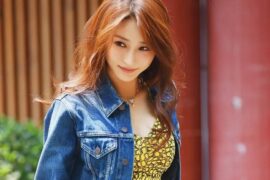 陈冰《逆着光》歌词完整版