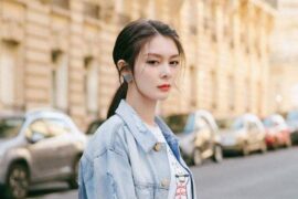 傅菁《全世界在我身后》歌词