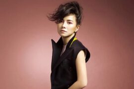 李心洁、于子育新歌《小黄花》歌词