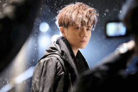 张敬轩新歌《隐形游乐场》歌词完整版