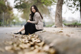 云汐新歌《本该是我们》歌词完整版