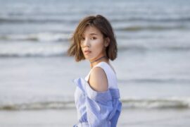 李佳薇《我还是为你哭了》 (破事精英2插曲) 歌词