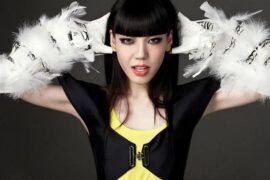 吴莫愁新歌《给你们》歌词完整版