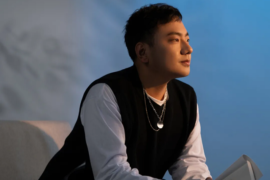 海来阿木新歌《妈妈说》歌词完整版