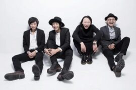 旅行团乐队《爱上这样的疯狂》歌词