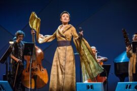 早安、龚琳娜《一念封神》歌词完整版