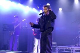 郑润泽《城外》歌词完整版