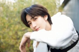 赵让《ROCKET》歌词完整版