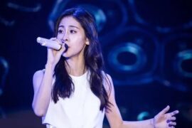 张靓颖、张碧晨《二三四个字》歌词（天赐的声音Live版）